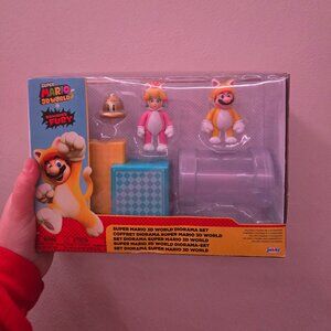 Super Mario 3D World Diorama Set NEW IN BOX